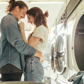 Laundromat Music Shutterstock 1205242309